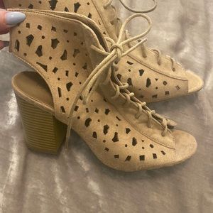 Women’s boutique shoes